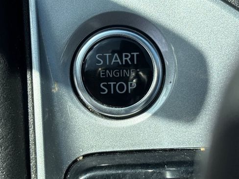 Used 2024 Nissan Altima 2.5 S FWD image 22