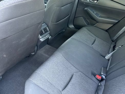 Certified 2025 Honda Accord SE image 7