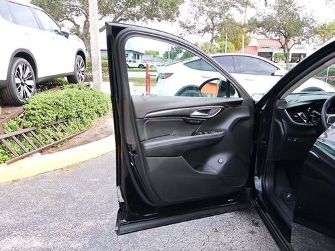 Used 2023 Buick Envision Essence w/ Sport Touring Package image 25