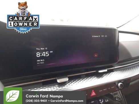 Used 2024 Kia Carnival SX Prestige image 16