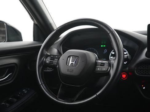 Used 2025 Honda HR-V Sport image 14