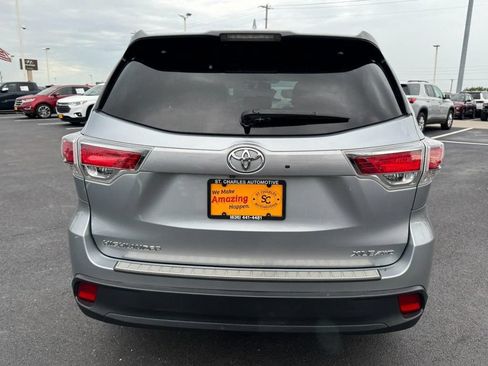 Used 2014 Toyota Highlander XLE AWD/4WD image 4