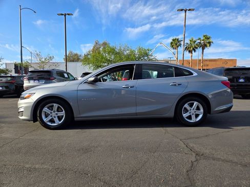 Used 2024 Chevrolet Malibu LS FWD image 3