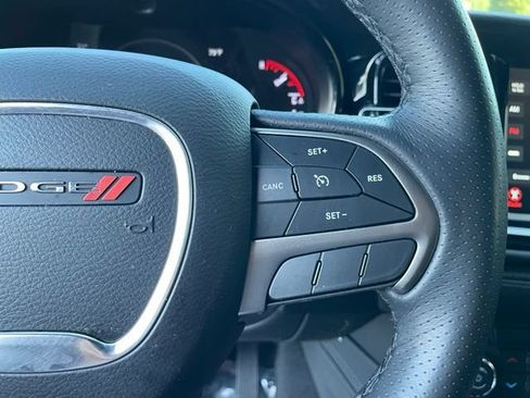 Used 2023 Dodge Durango SXT w/ SXT Blacktop Group AWD/4WD image 16