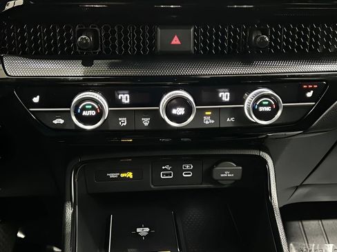 Used 2024 Honda CR-V Sport Touring image 15