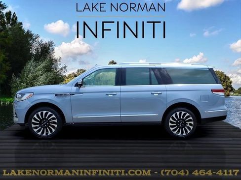 Used 2024 Lincoln Navigator L Black Label AWD/4WD image 21