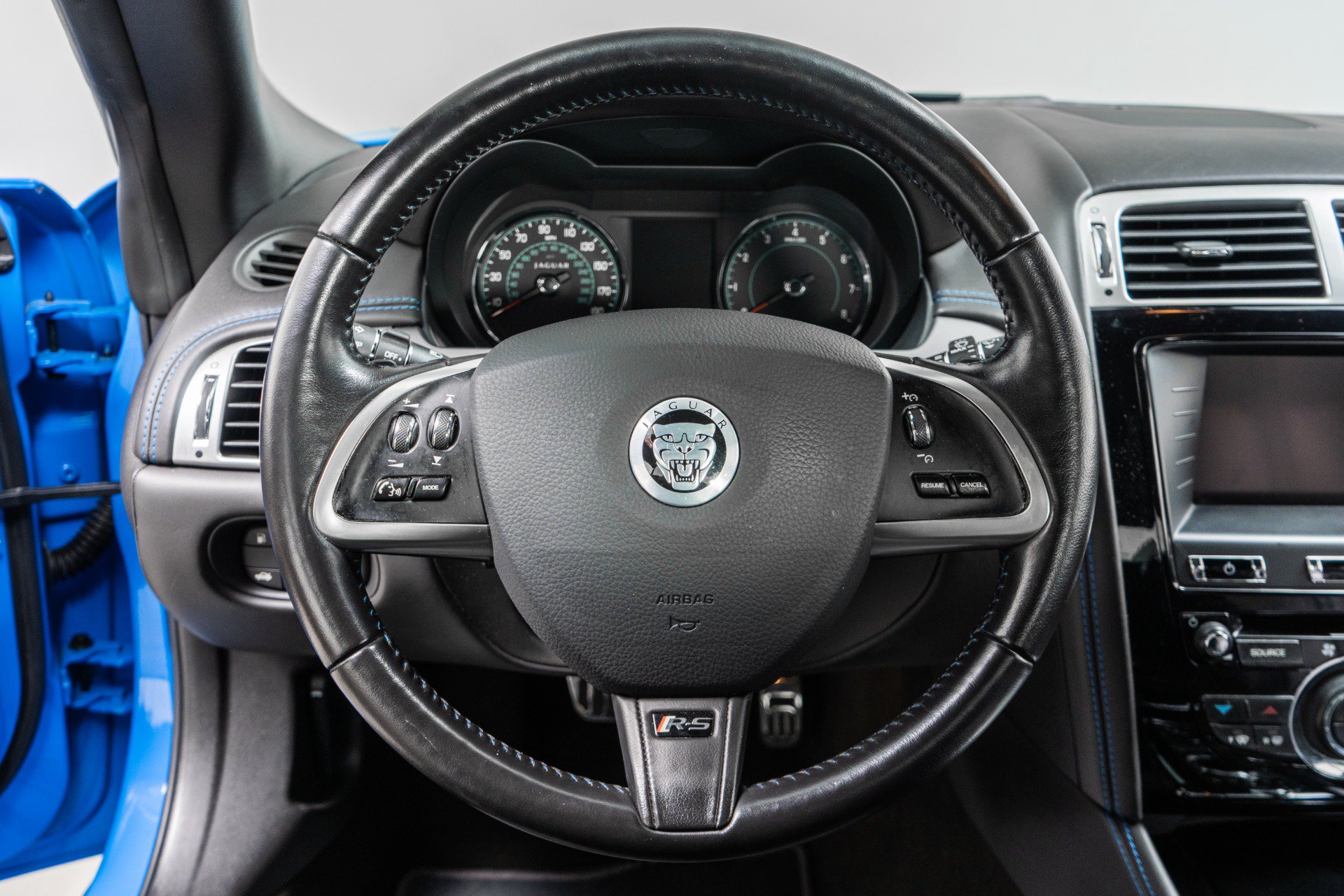 Used 2012 Jaguar XKR R-S RWD image 15
