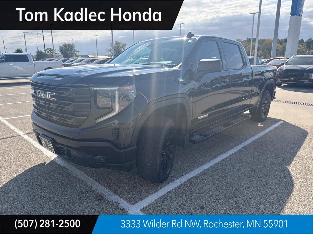 Used 2022 GMC Sierra 1500 Elevation w/ Preferred Package AWD/4WD image 1