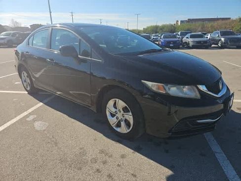 Used 2013 Honda Civic LX image 3