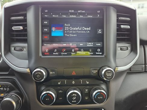 Used 2021 RAM 1500 Big Horn image 30