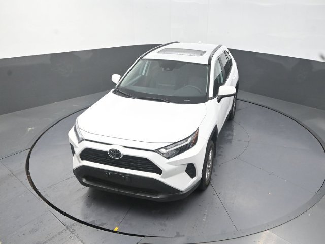 Used 2025 Toyota RAV4 XLE w/ Convenience Package AWD/4WD image 24