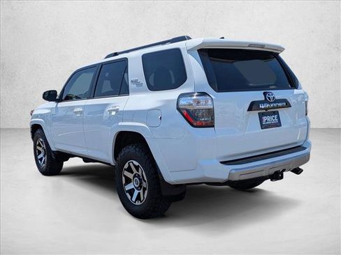 Used 2021 Toyota 4Runner TRD Off-Road AWD/4WD image 8