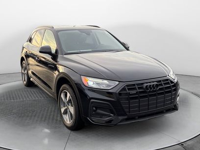 Used 2025 Audi Q5 2.0T Premium w/ Convenience Plus Package