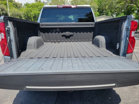 Used 2024 Chevrolet Silverado 1500 LT w/ Protection Package RWD image 8