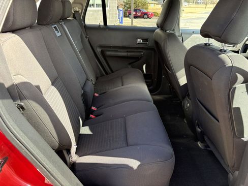 Used 2010 Ford Edge SE image 20