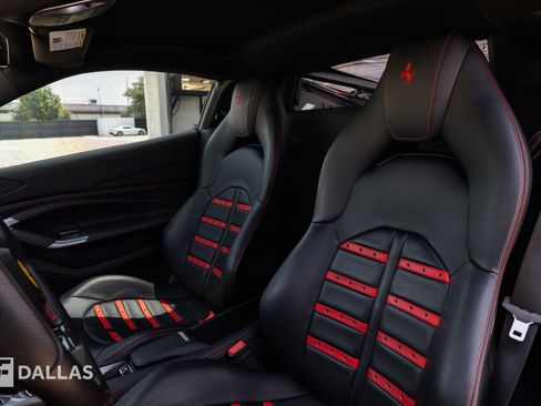 Used 2020 Ferrari F8 Tributo RWD image 24
