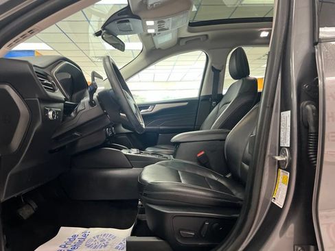 Used 2021 Ford Escape SEL w/ Technology Package AWD/4WD image 20