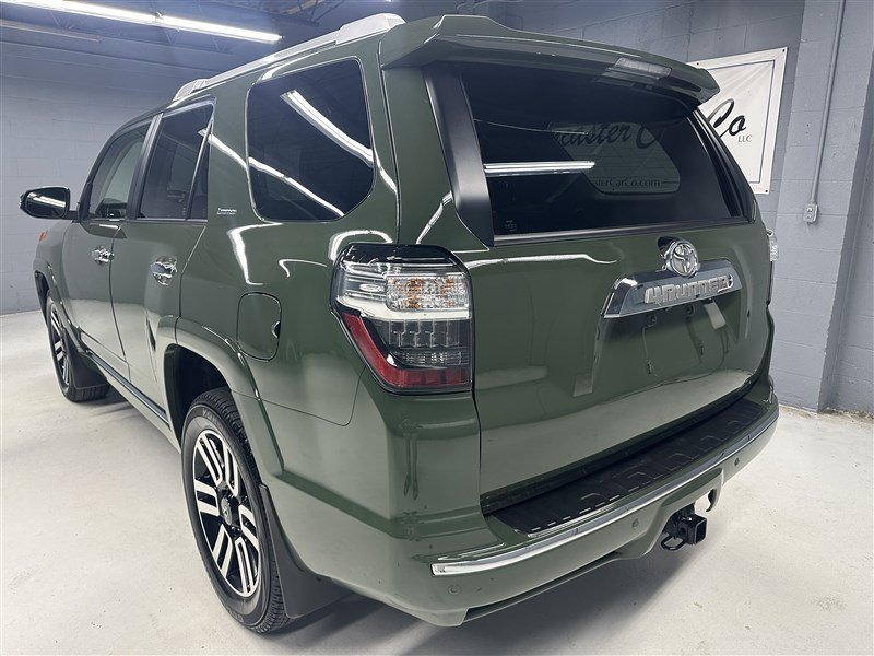 Used 2022 Toyota 4Runner Limited AWD/4WD image 4