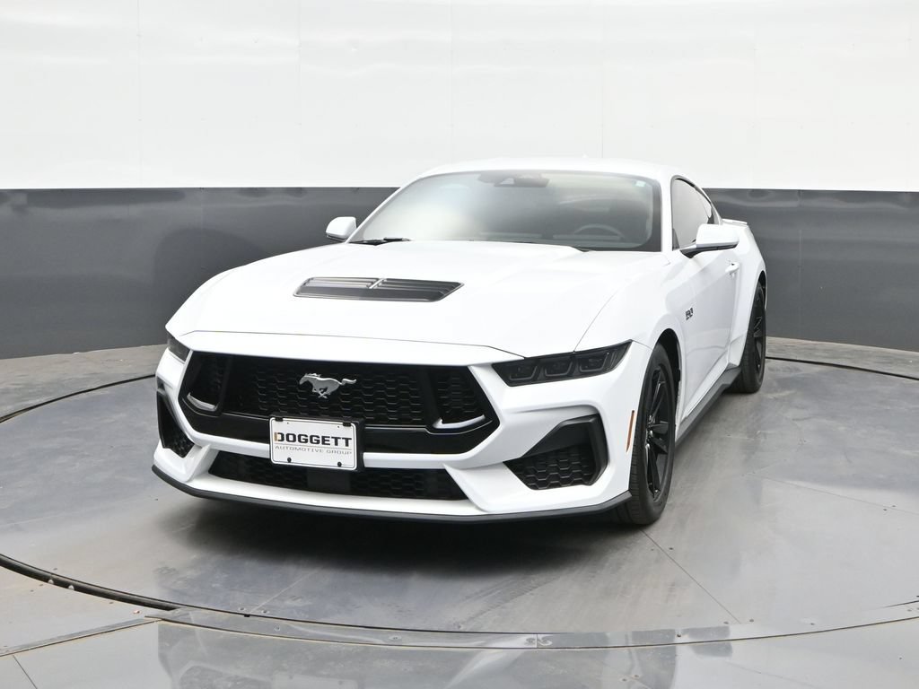 Used 2025 Ford Mustang GT RWD image 22