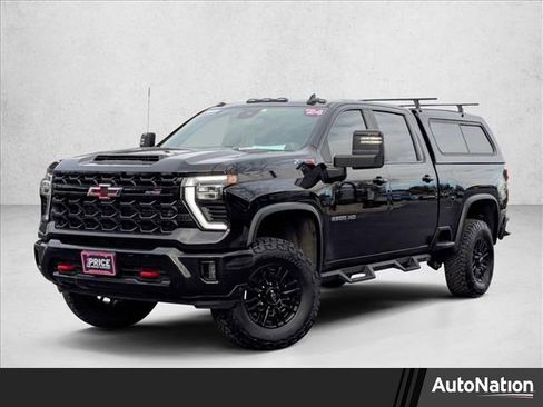 Used 2024 Chevrolet Silverado 2500 ZR2 image 1