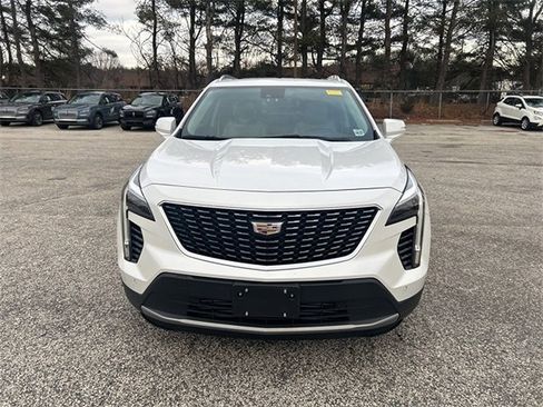 Used 2023 Cadillac XT4 Premium Luxury w/ Technology Package image 8