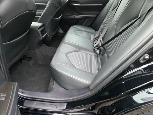 Used 2024 Toyota Camry SE image 20