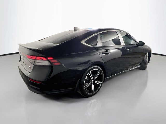 Used 2024 Honda Accord Sport image 8