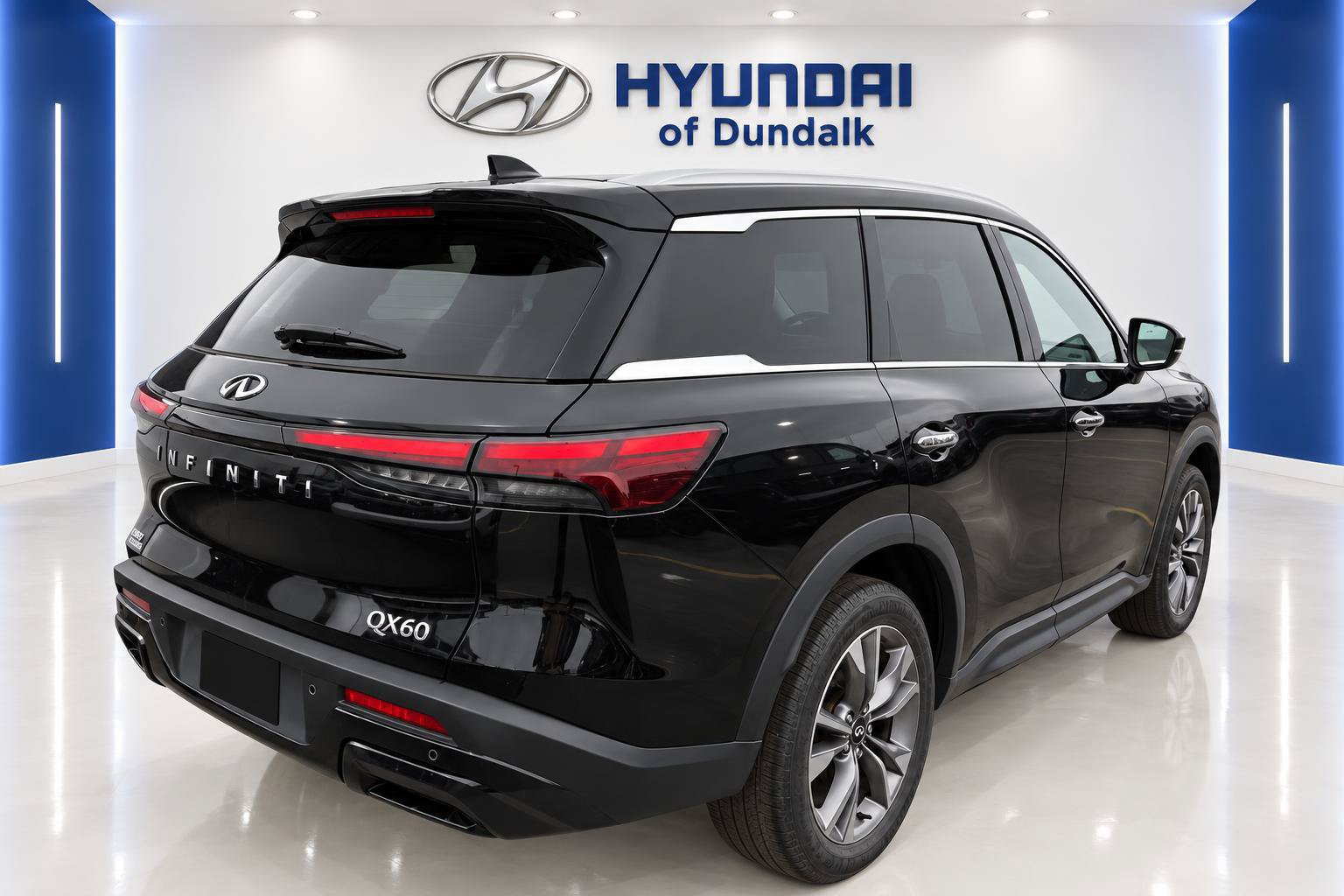 Used 2024 INFINITI QX60 Luxe AWD/4WD image 4