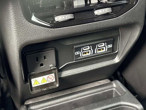 New 2025 Jeep Grand Cherokee L Altitude AWD/4WD image 20
