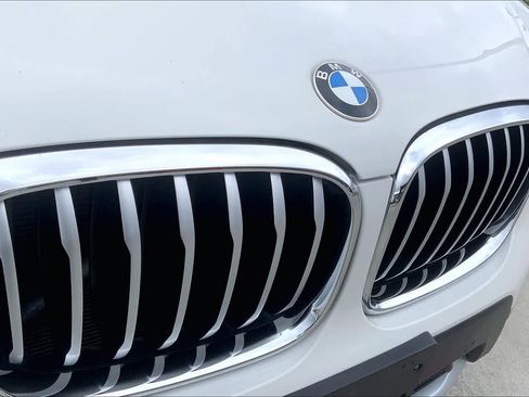 Used 2019 BMW X3 xDrive30i w/ Premium Package image 29