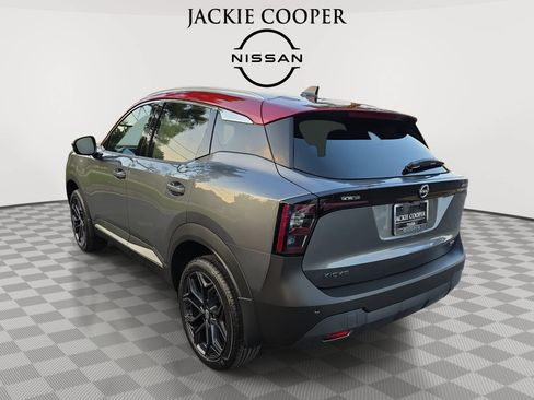 New 2026 Nissan Kicks SR FWD image 7