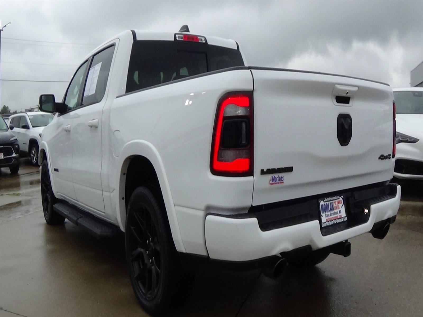Used 2022 RAM 1500 Laramie AWD/4WD image 8