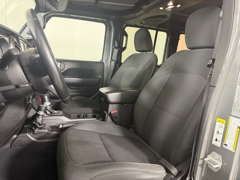 Used 2020 Jeep Wrangler Unlimited Sport S image 18