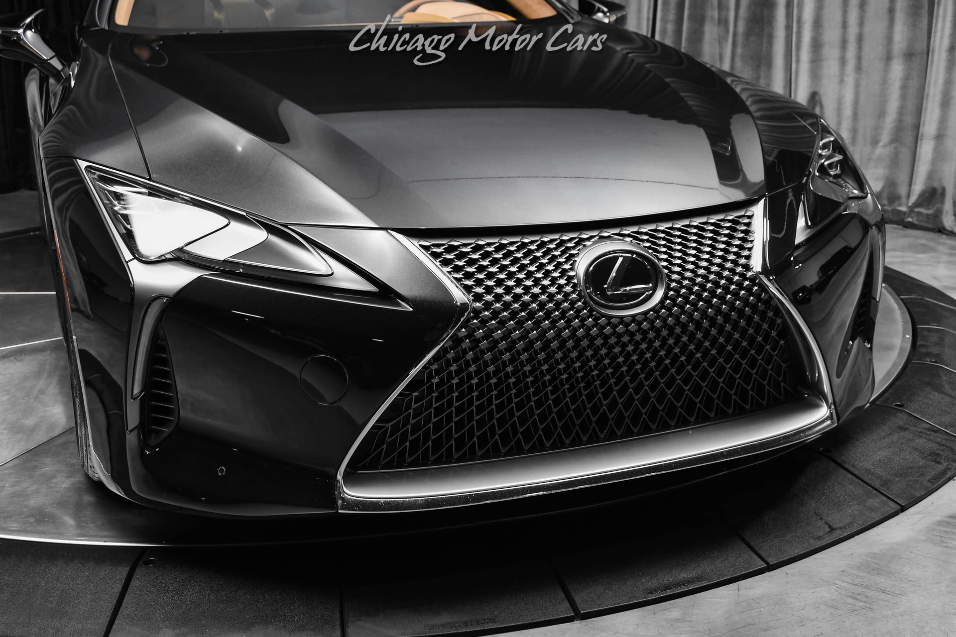 Used 2018 Lexus LC 500 Coupe w/ Touring Package RWD image 39