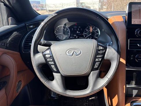 Certified 2024 INFINITI QX80 Sensory image 14