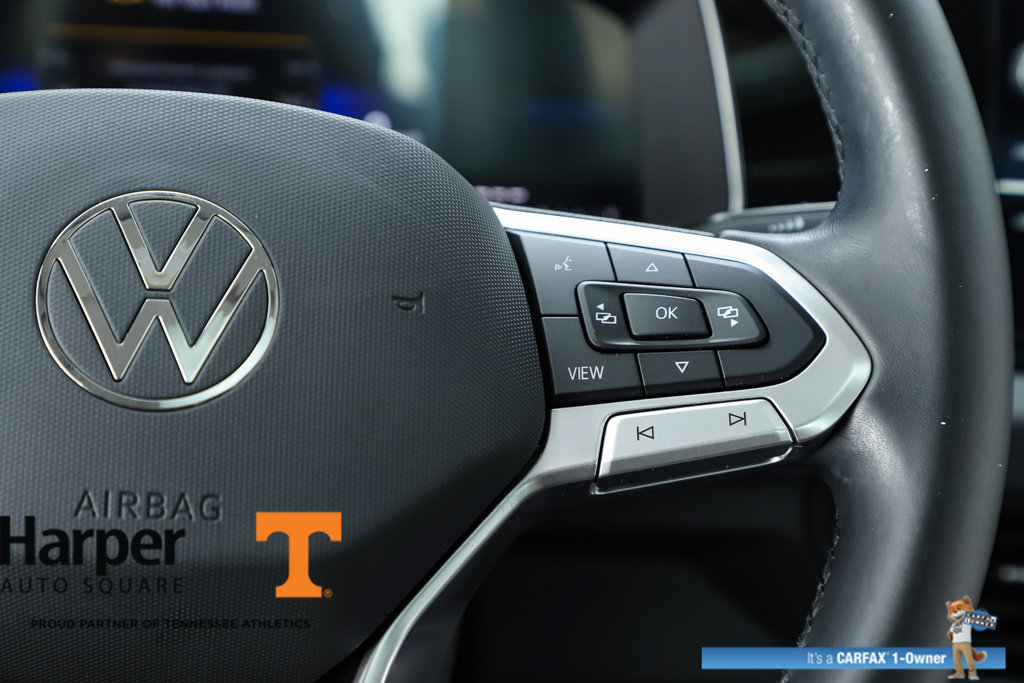 Used 2025 Volkswagen Jetta SE w/ Sunroof Package FWD image 22