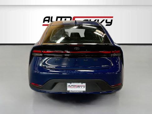 Used 2024 Toyota Prius LE AWD/4WD image 6