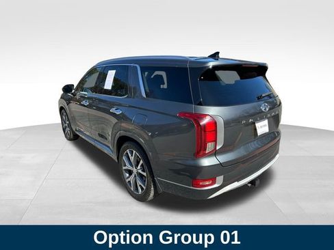 Used 2021 Hyundai Palisade Limited FWD image 3