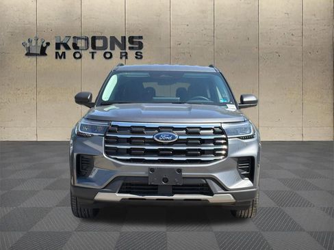 New 2026 Ford Explorer Active AWD/4WD image 3