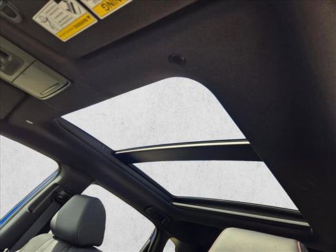 Certified 2025 Acura ADX A-Spec image 15