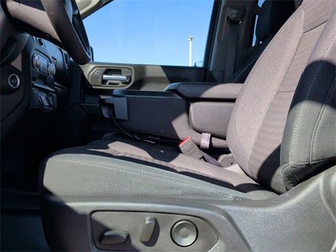 Used 2023 GMC Sierra 1500 Pro w/ Pro Value Package image 12