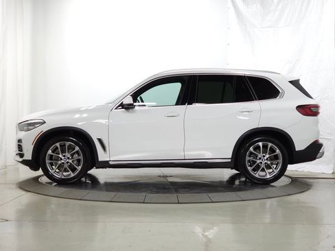 Used 2023 BMW X5 xDrive40i w/ Parking Assistance Package image 6