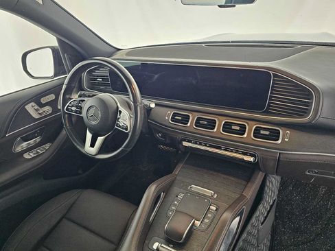 Certified 2022 Mercedes-Benz GLS 450 4MATIC image 11