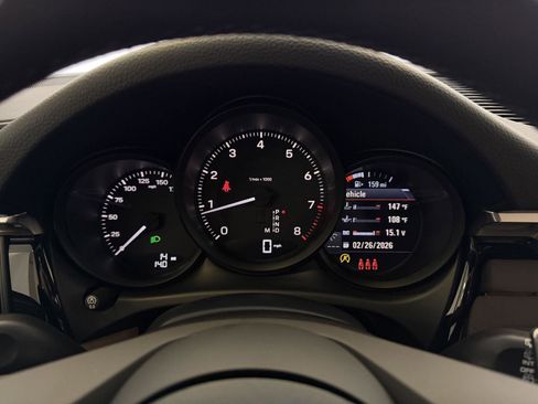 New 2026 Porsche Macan image 21