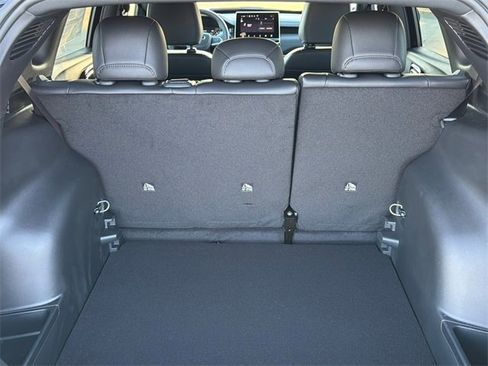 New 2026 Jeep Compass Latitude image 12