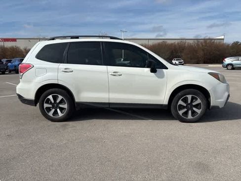 Used 2018 Subaru Forester 2.5i w/ Alloy Wheel Package image 6