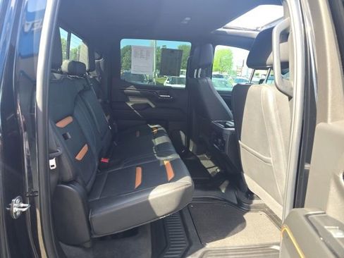 Used 2024 GMC Sierra 1500 AT4 w/ Technology Package AWD/4WD image 51