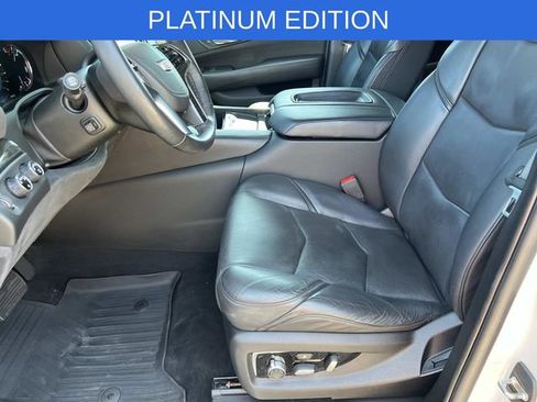 Used 2020 Cadillac Escalade Platinum AWD/4WD image 19