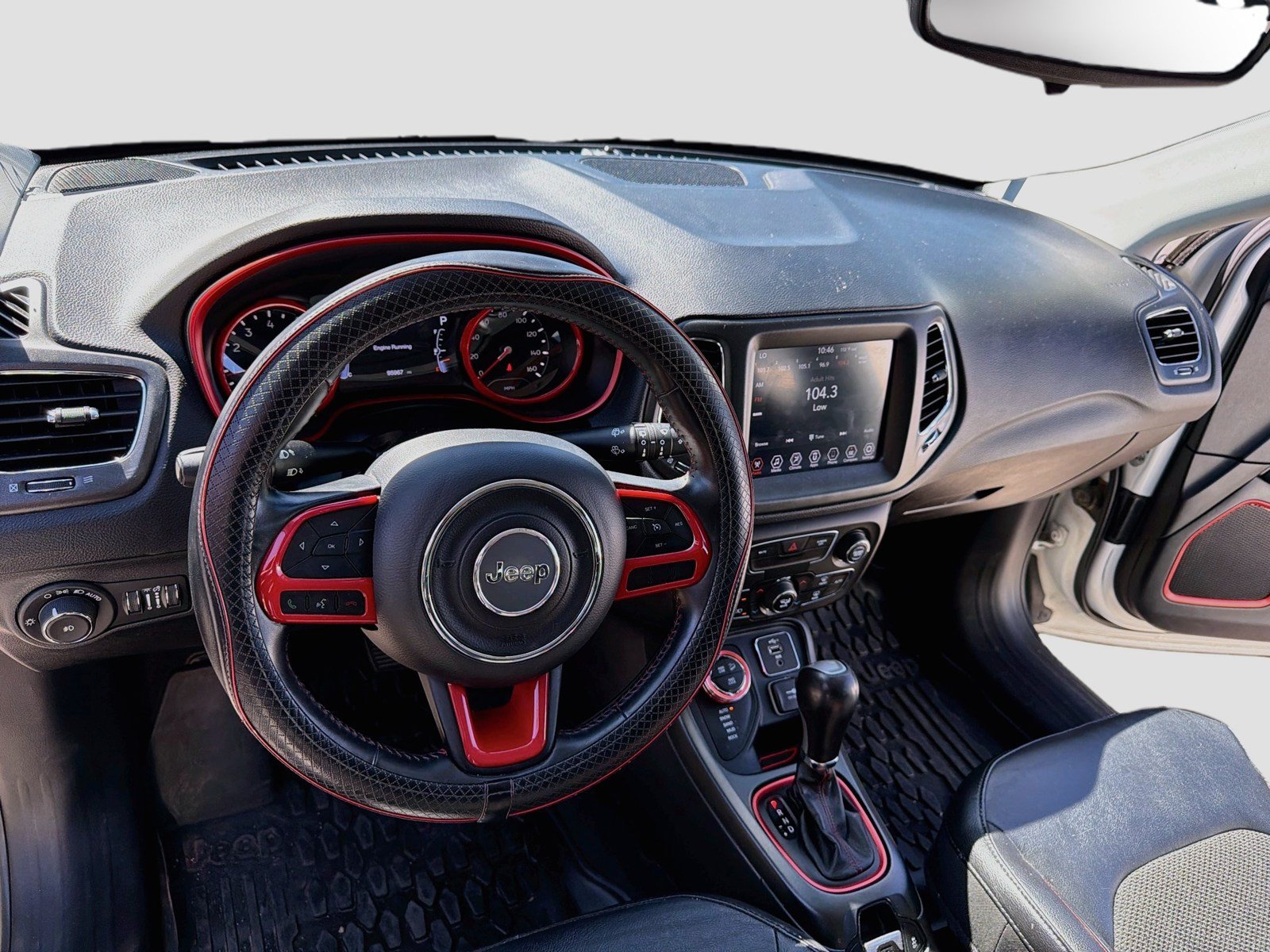 Used 2019 Jeep Compass Trailhawk AWD/4WD image 7