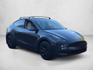 Used 2025 Tesla Model Y Long Range AWD/4WD video 3